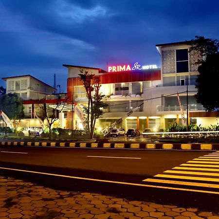 Prima Sr Hotel & Convention Yogyakarta Sleman  Bagian luar foto