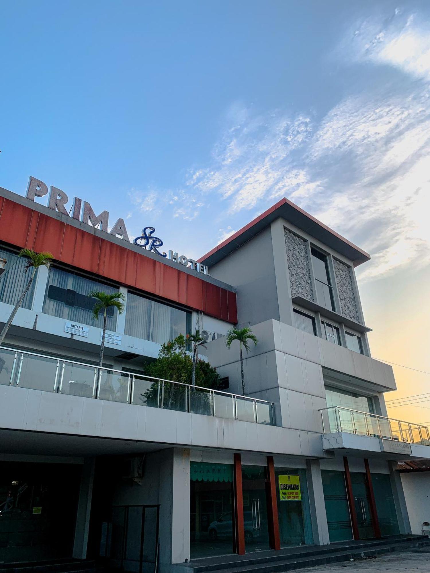 Prima Sr Hotel & Convention Yogyakarta Sleman  Bagian luar foto