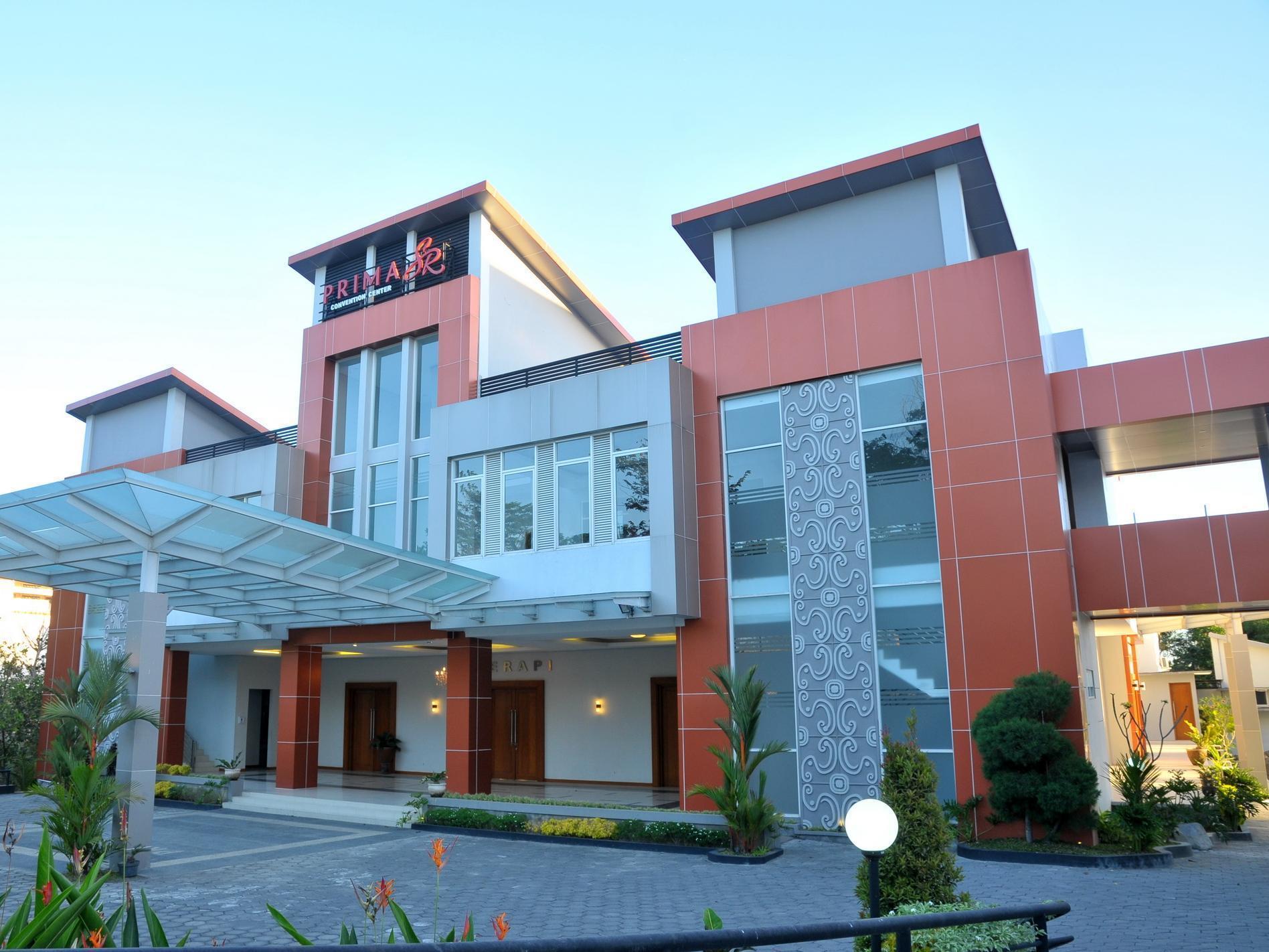 Prima Sr Hotel & Convention Yogyakarta Sleman  Bagian luar foto