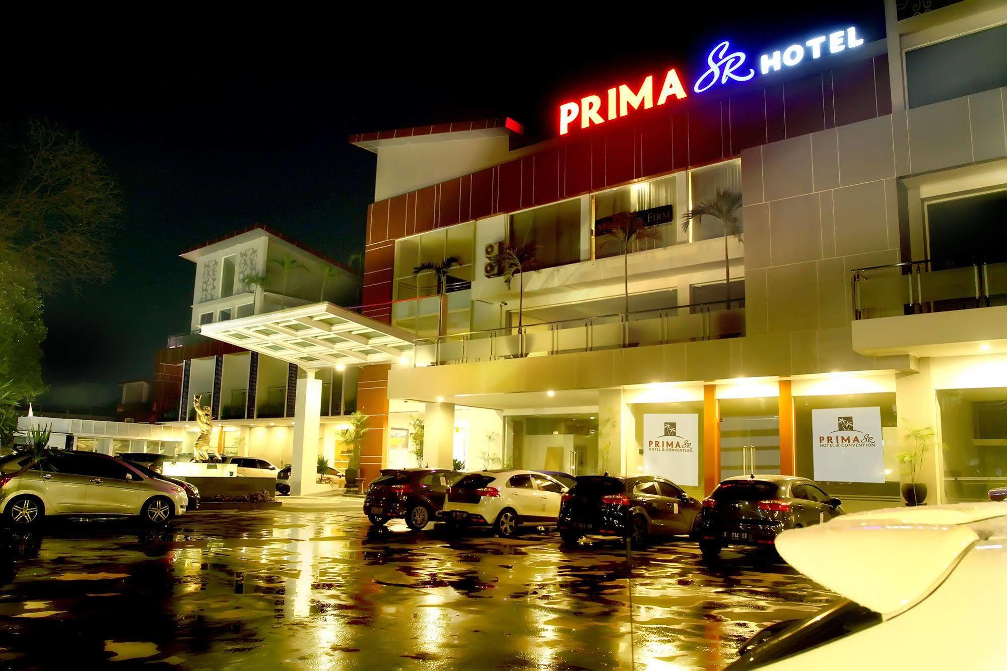 Prima Sr Hotel & Convention Yogyakarta Sleman  Bagian luar foto